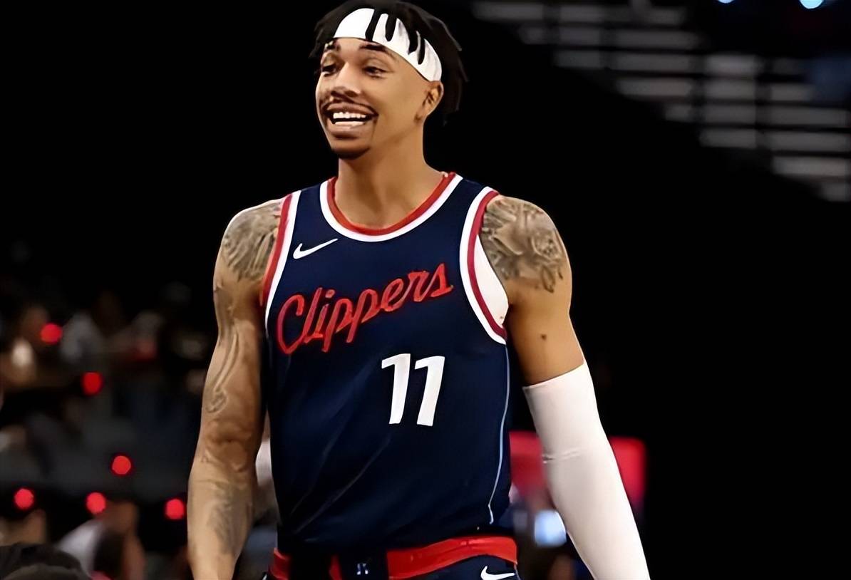 NBA夏联明天7月14日赛程(chéng)：火(huǒ)箭PK活塞(sāi)，快船PK雄鹿，勇士(shì)PK爵士(shì)