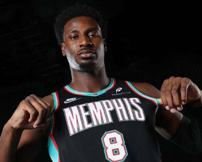 NBA季前备战困难重重！灰熊球队内线伤病缠身