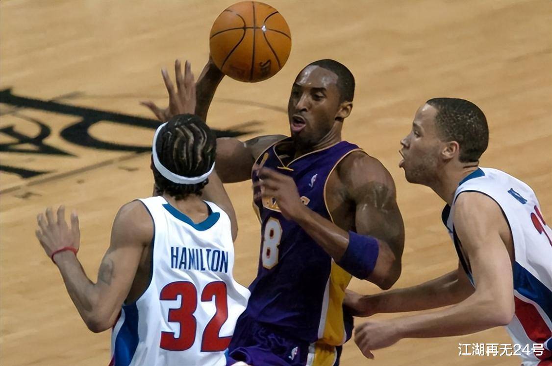 13连胜+追平队史！活塞上次拿到这样成绩是哪年？当时战绩如何？