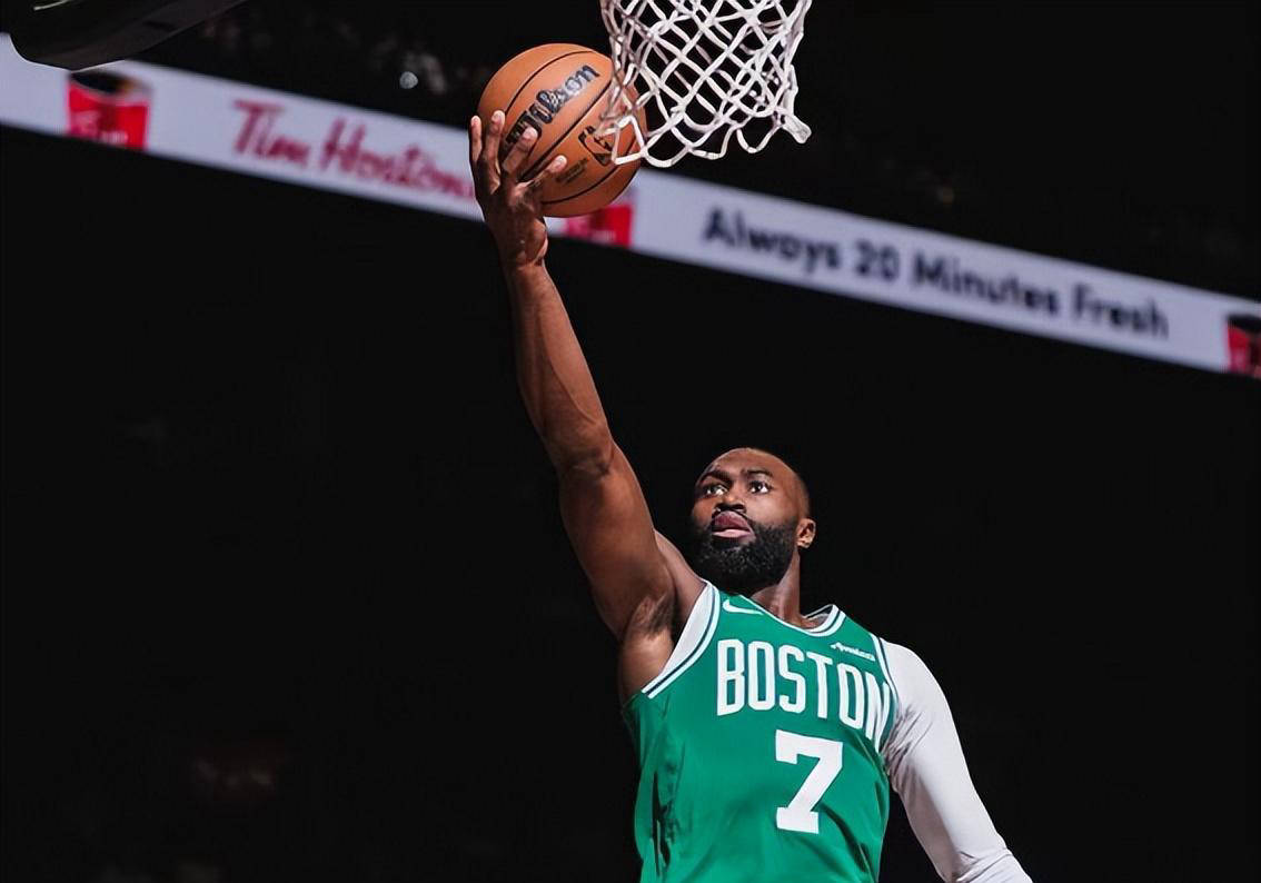 NBA常规赛12月(yuè)12日(rì)赛程(chéng)一览：火箭(jiàn)迎(yíng)战快(kuài)船，掘金挑战国王(wáng)