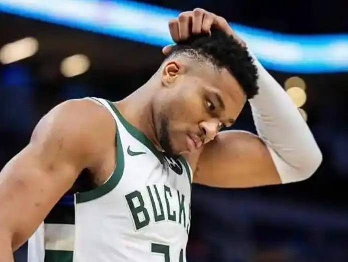 NBA｜字母哥：我没有与雄鹿讨论过未来去向