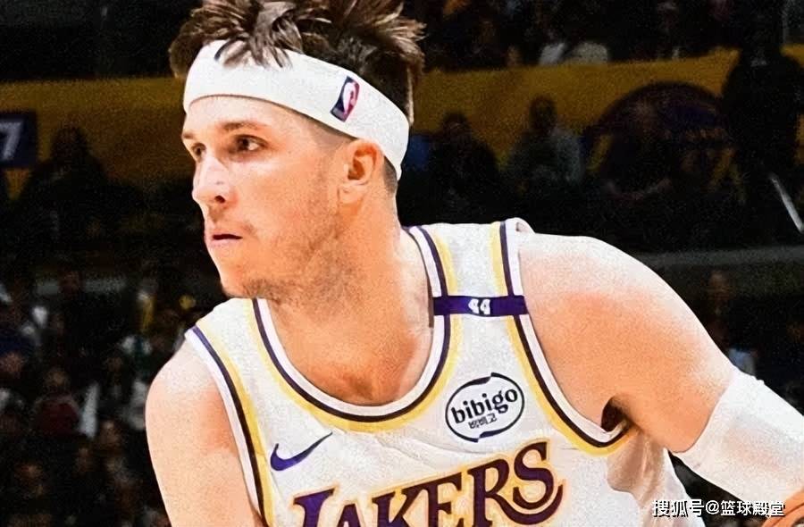 湖人虐篮网3喜1忧!里弗斯复出不错,拉拉维亚回暖,未来魔鬼赛程