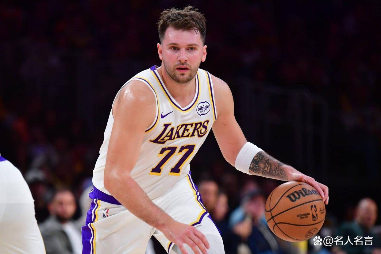 首月战罢,2025-26赛季NBA首期最佳阵容出炉